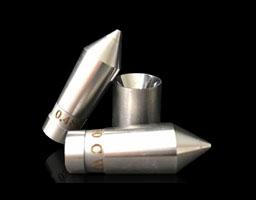 What are the main uses and applications of wire drawing dies?